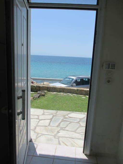 Seaside Beach House Siviri Bagian luar foto